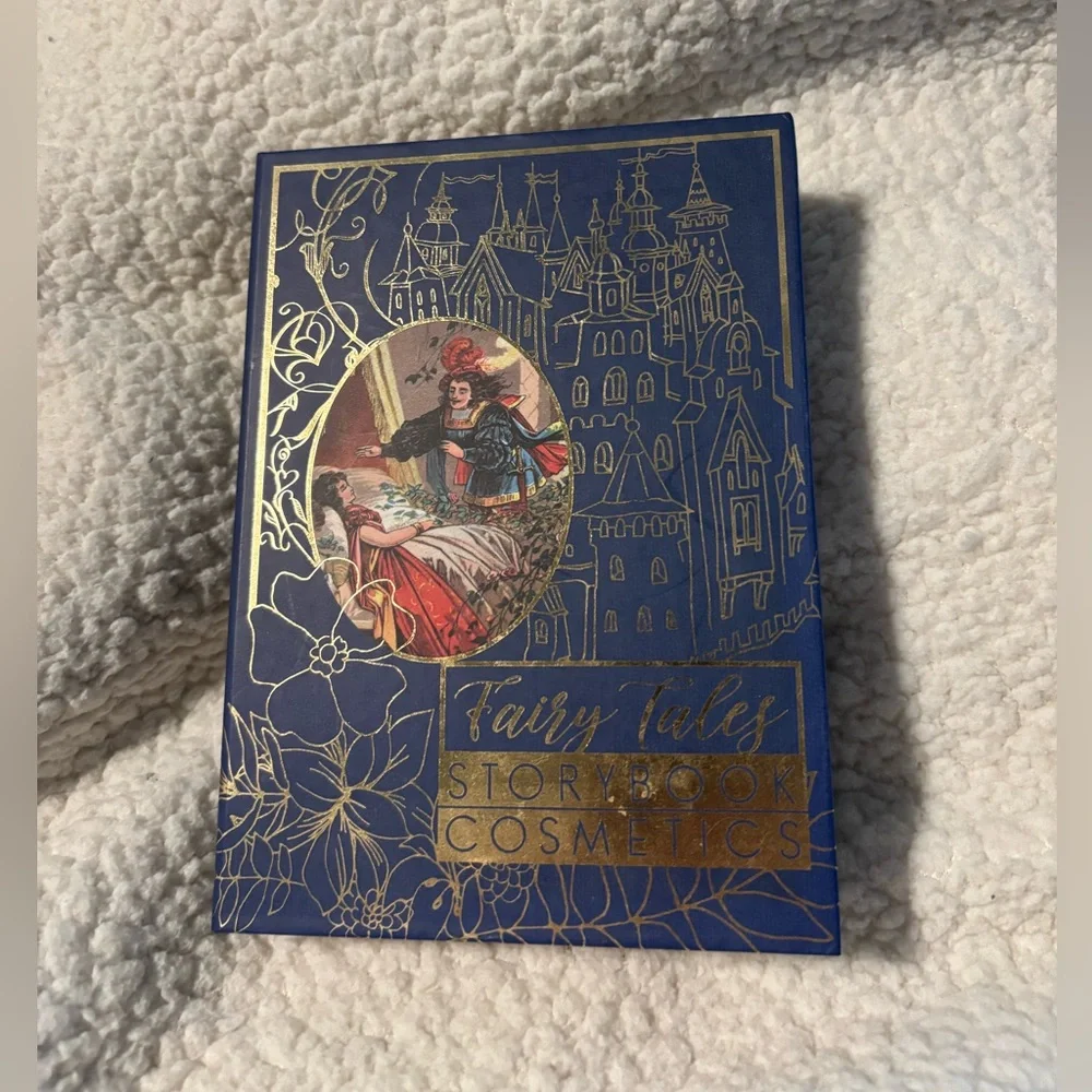Storybook Cosmetics Little Briar Rose eyeshadow palette NEW